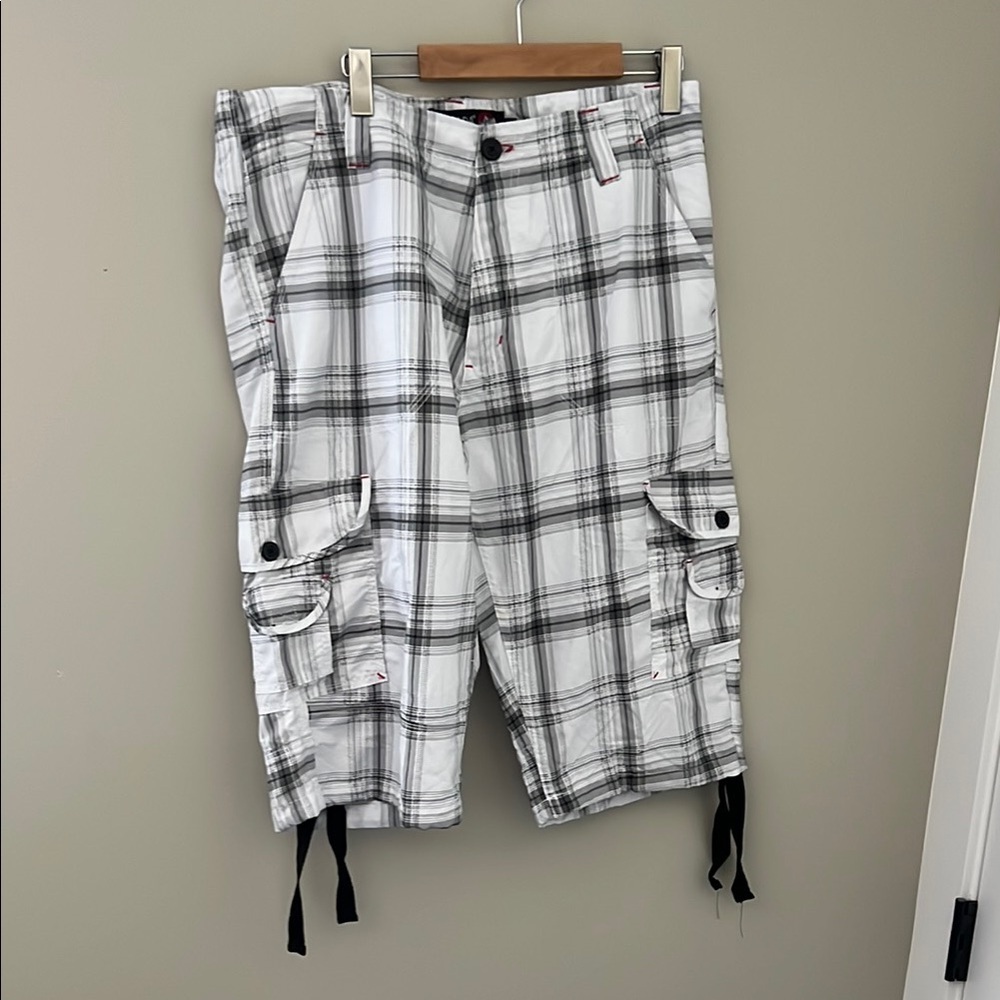 White and Black Cargo Shorts with Lightweight Fabric